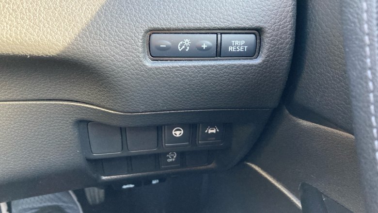 Nissan Qashqai 1.5 dCi 115 Tekna 5dr Diesel Hatchback